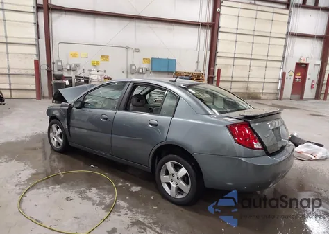 2007 Saturn Ion 3 из США, поврежденный, VIN 1G8AL55F57Z176726